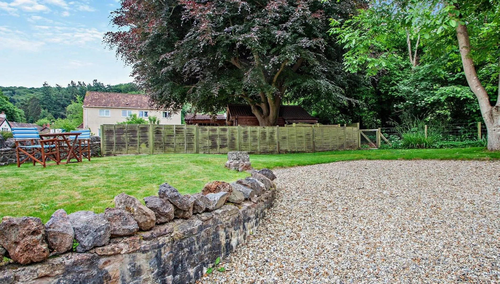 1 Bed In Cheddar 95178 Villa Blagdon 0*,  United Kingdom